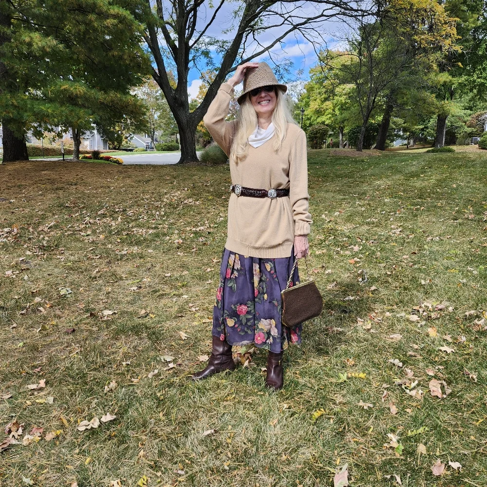 Tory Burch Pro Cleaned Large Cashmere Sweater and Medium Vintage Skirt, $78